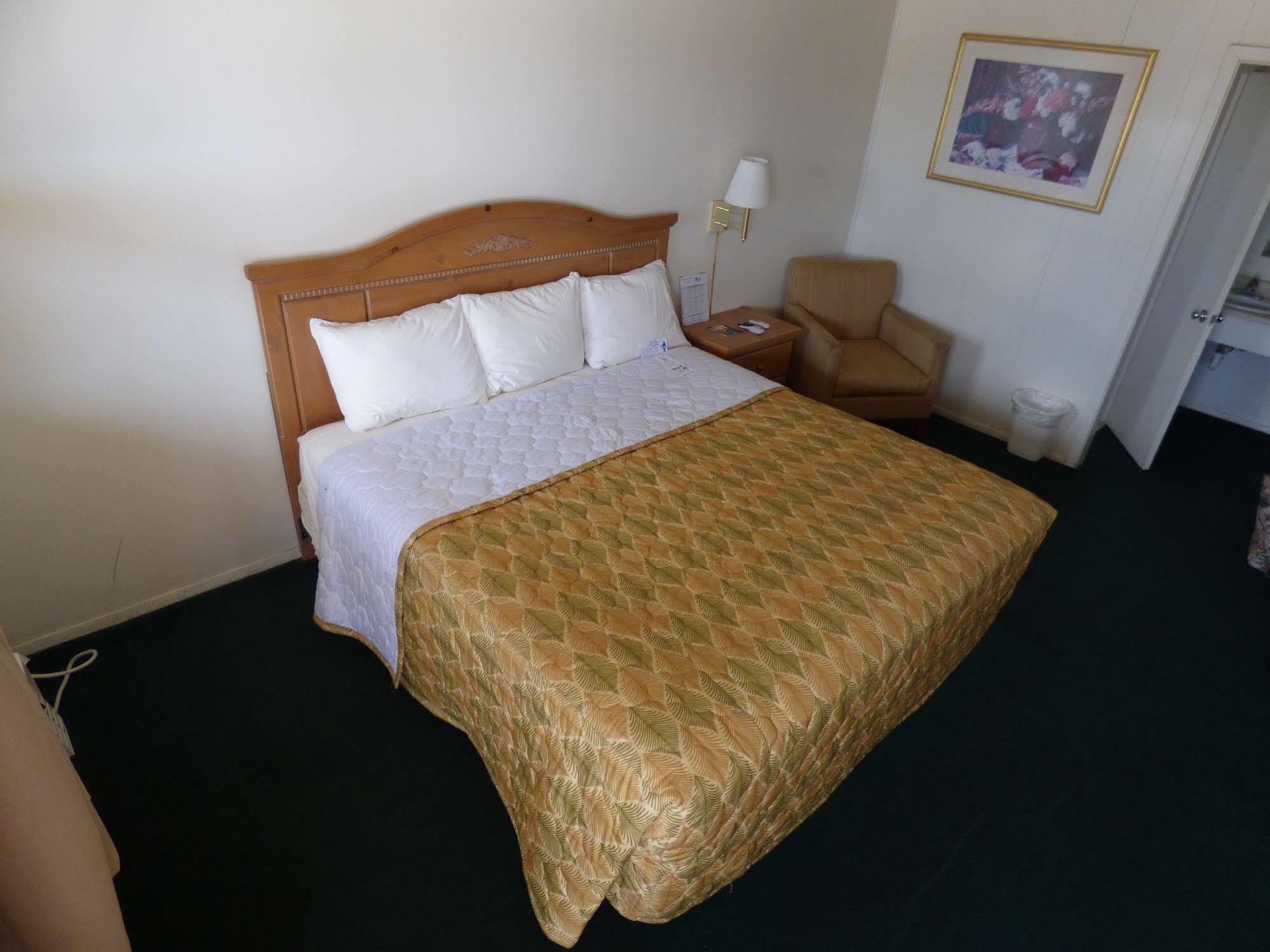 Carrizozo Inn Екстер'єр фото